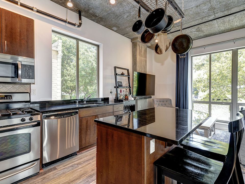 1st image of 301 Massachusetts Ave NW APT 205