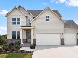 584 Grand Wehunt Dr, Hoschton, GA 30548