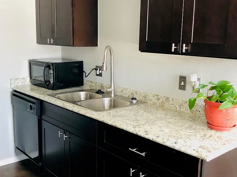 Norman Apartments — Photo 56