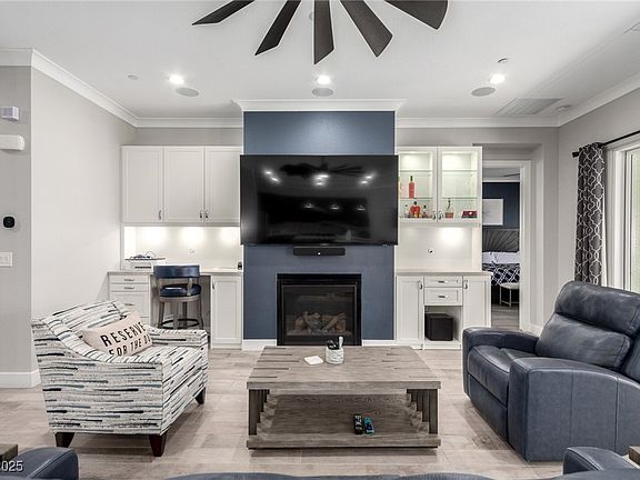 2nd image of 8941 Indigo Rose St