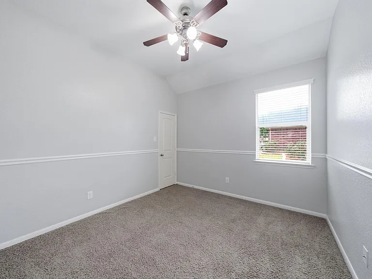 4207 Canterbury Park Ln — Photo 27