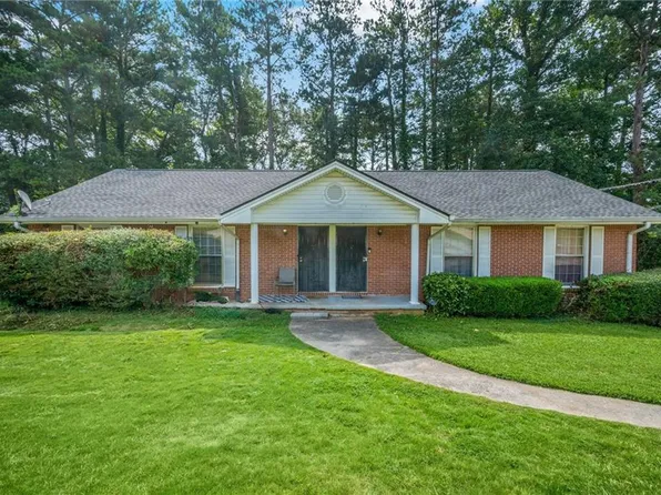 2468 McAlpin Ter, East Pt, GA 30344