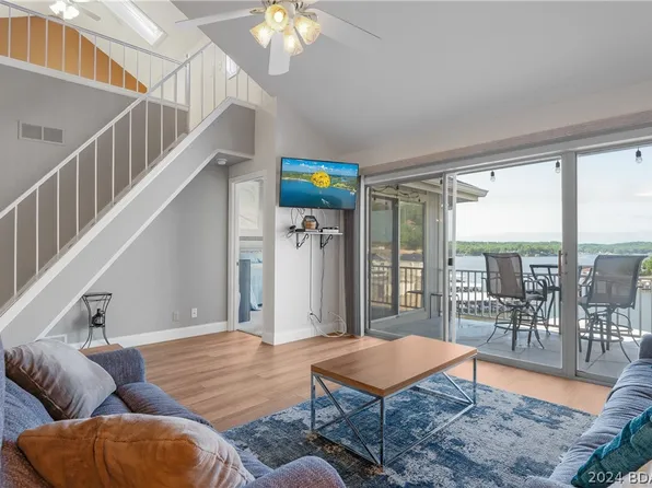 116 Regatta Bay Cir #4D, Lake Ozark, MO 65049