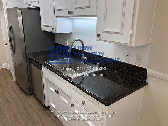 5th image of 1940 Malcolm Ave APT 107