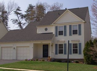 7800 Blue Jasmine Ct, Springfield, VA 22153