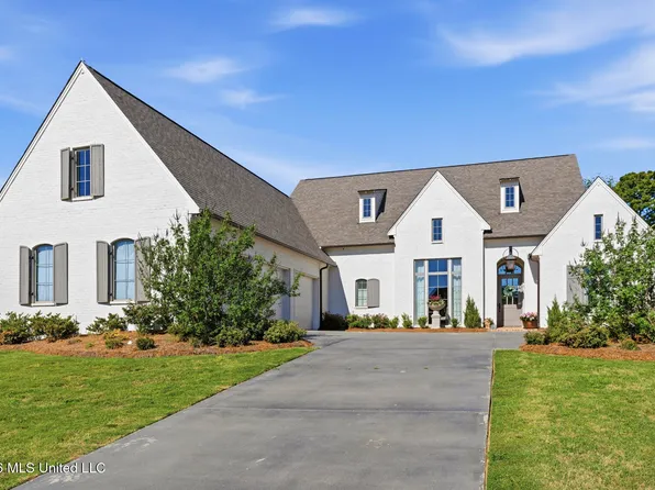 220 Parke Dr, Ridgeland, MS 39157