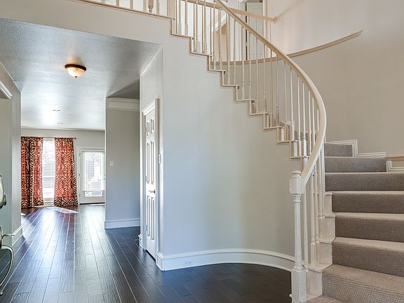 3rd image of 4224 Forbes Dr