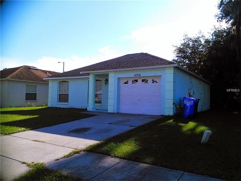 1st image of 6916 Wildwood Oak Dr