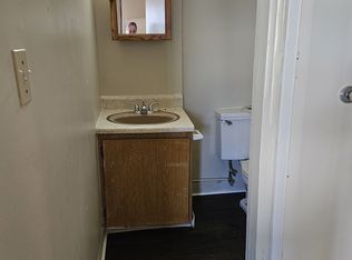 602 Wissner Ave APT D, Beaver Falls, PA 15010