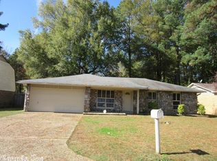 10606 Valiant Dr, Little Rock, AR 72209