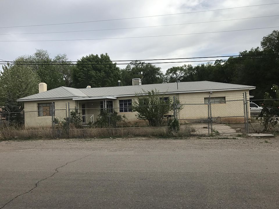 2nd image of 1102 Sunflower Rd SW