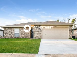 1601 Chapman Dr, Mesquite, TX 75149