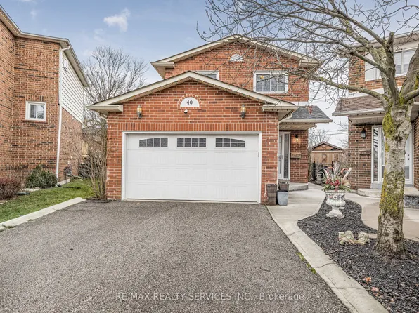 40 Crenshaw Ct, Brampton, ON L6Z 1W9