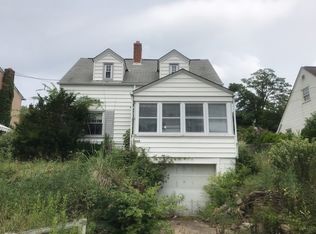 1450 Kinmount St, Pittsburgh, PA