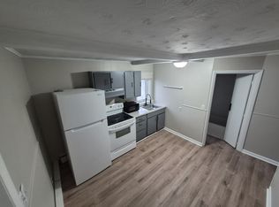 133 Sabattus Street - Apt 2R, Lewiston, ME 04240