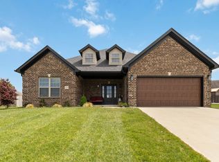 1039 Vineyard Way, Berea, KY 40403