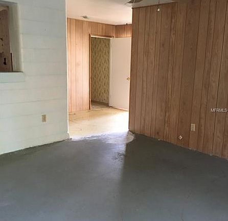 2nd image of 5624 Moonrise Ln