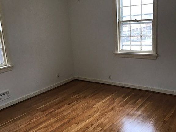 4th image of 3506 Floyd Ave #2