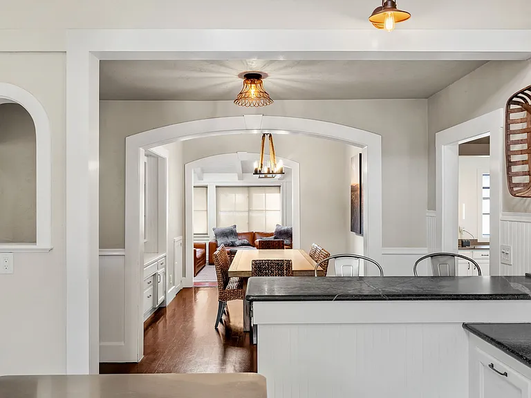 2850 Silverado Trl — Photo 52