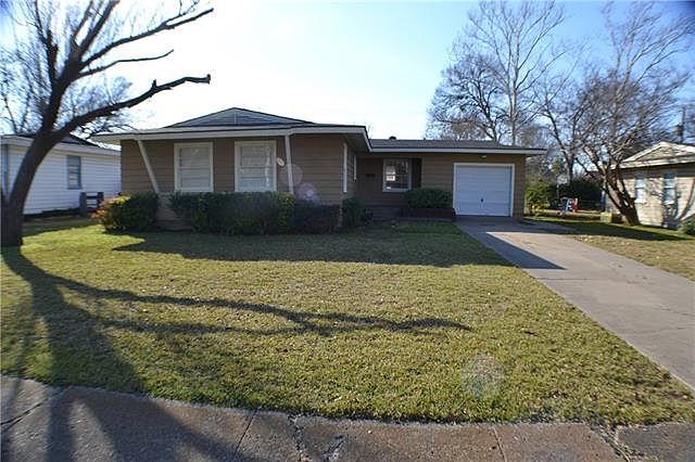 1st image of 1701 Hilltop Dr