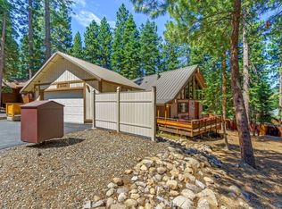 12100 Lariat Ln, Truckee, CA 96161