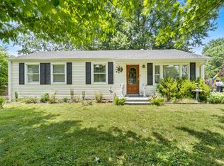 1023 W College St, Greenbrier, TN 37073