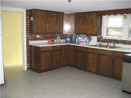 2nd image of 4301 E Blackford Rd