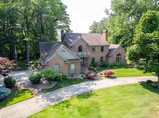 51699 Ashton Ct, Granger, IN 46530