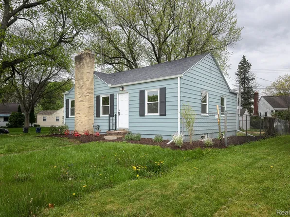 3301 Gratiot Ave, Flint, MI 48503