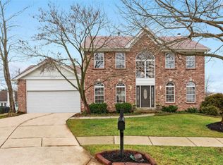 16308 Sunset Pointe Ct, Grover, MO 63040