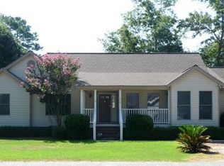218 Gloria St, Walterboro, SC 29488