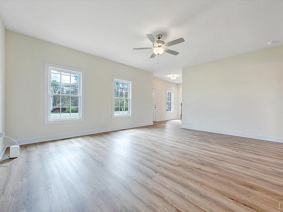 5th image of 1135 Lochwood Hill Dr