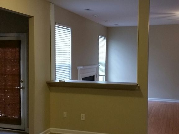 5th image of 6007 Elderbush Dr