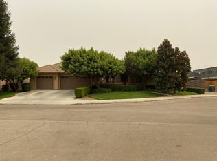 2552 20th Ave, Kingsburg, CA 93631