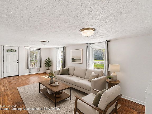 5th image of 1296 Adams St