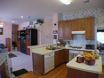 4th image of 8500 Bayham Dr