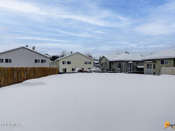 4th image of 259 Whisper Ridge Cir