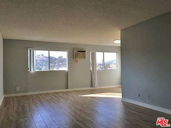 2nd image of 2130 Fair Park Ave APT 204