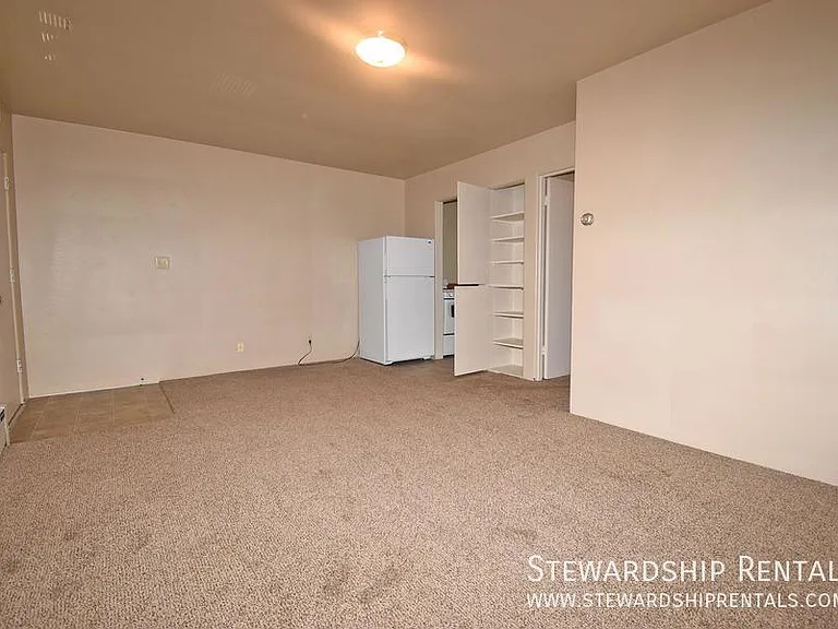 942 E 18th Ave #6 — Photo 5