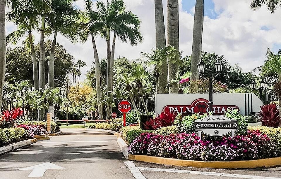 1st image of 5318 Palmetto Palm Court #B