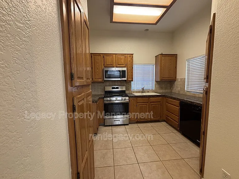 8559 Star Bright Ct — Photo 5