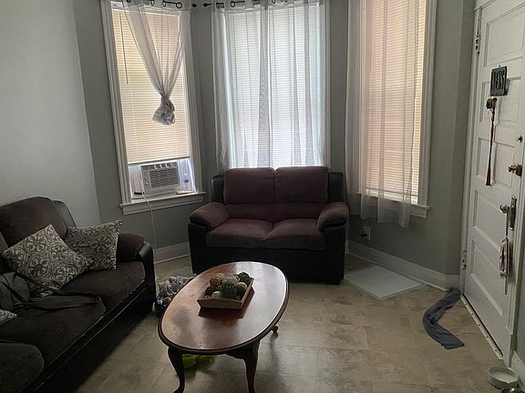 2nd image of 3223 S Karlov Ave