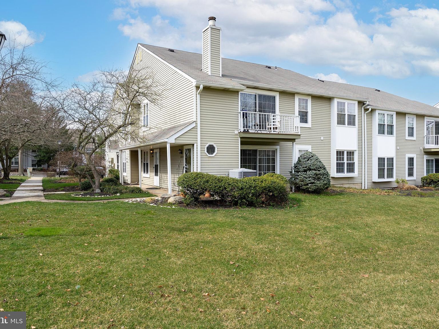 328-328A Delancey Pl, Mount Laurel, NJ 08054 | Zillow