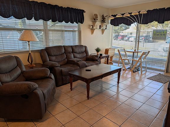 4th image of 4329 Tahitian Gardens Cir APT D