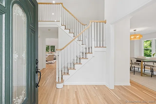 Two story foyer
