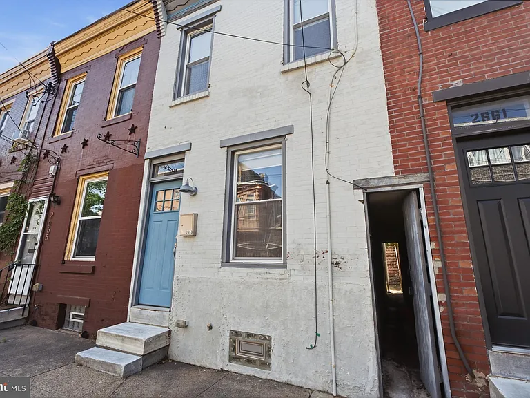 2663 Martha St — Photo 28