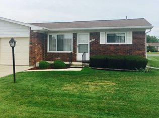 47446 Lizabeth Dr, Chesterfield, MI