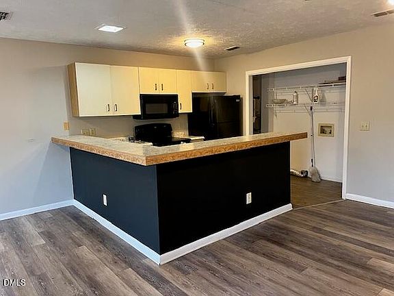 2nd image of 6740 Willowbrook Dr APT 6