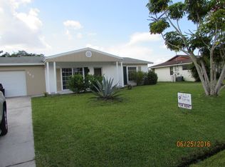 442 SE Verada Ave, Port Saint Lucie, FL 34983
