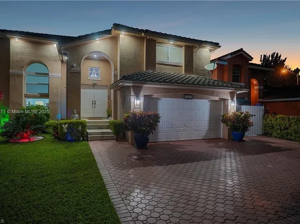 13021 NW 11th Ter, Miami, FL 33182